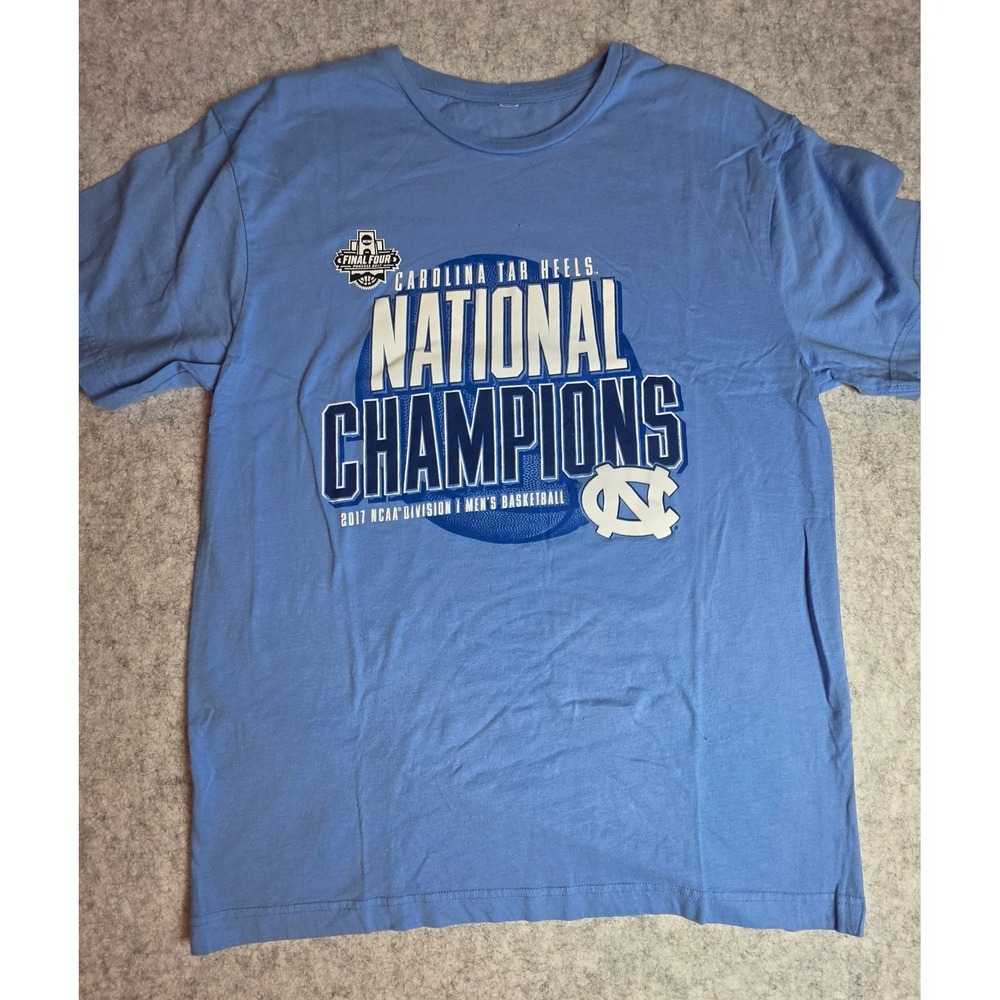 UNC Tar Heels 2017 National Champions T-Shirt North Carolina Basketball Blue M